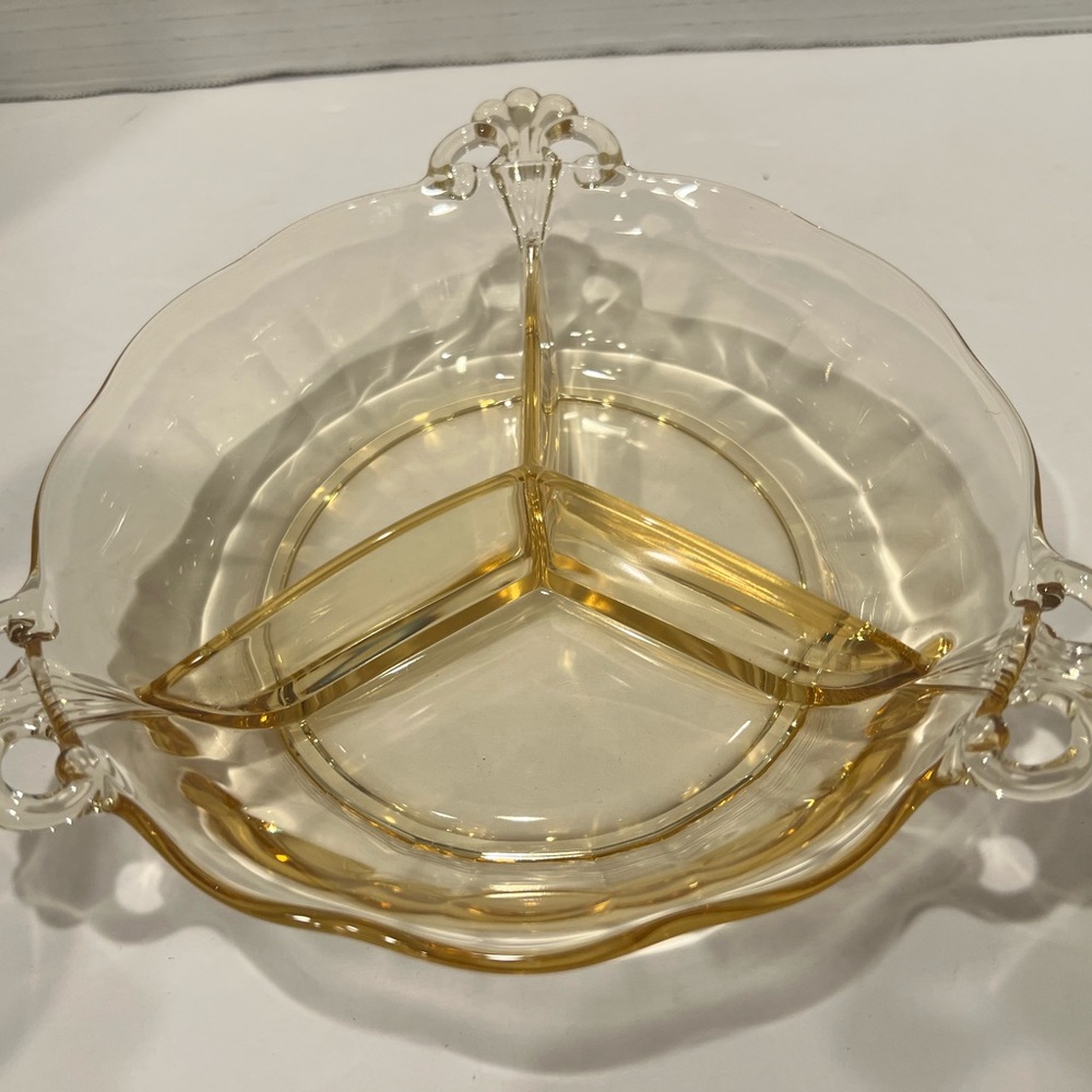 Fostoria Baroque Topaz Yellow 7" 3-part Relish Dish Elegant Depression Glass